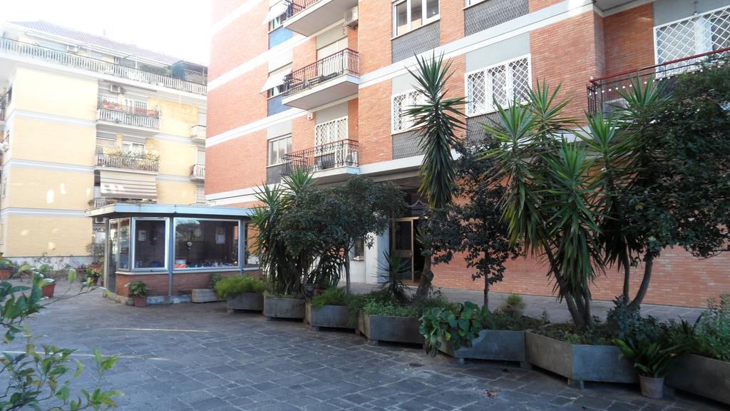B&B Gemelli Rooms - Rome — Photos 1